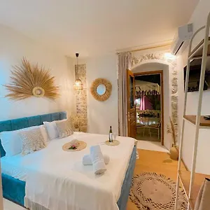 Bohemian Boutique Apartment