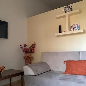Seaview Koci 19&27 Влёра